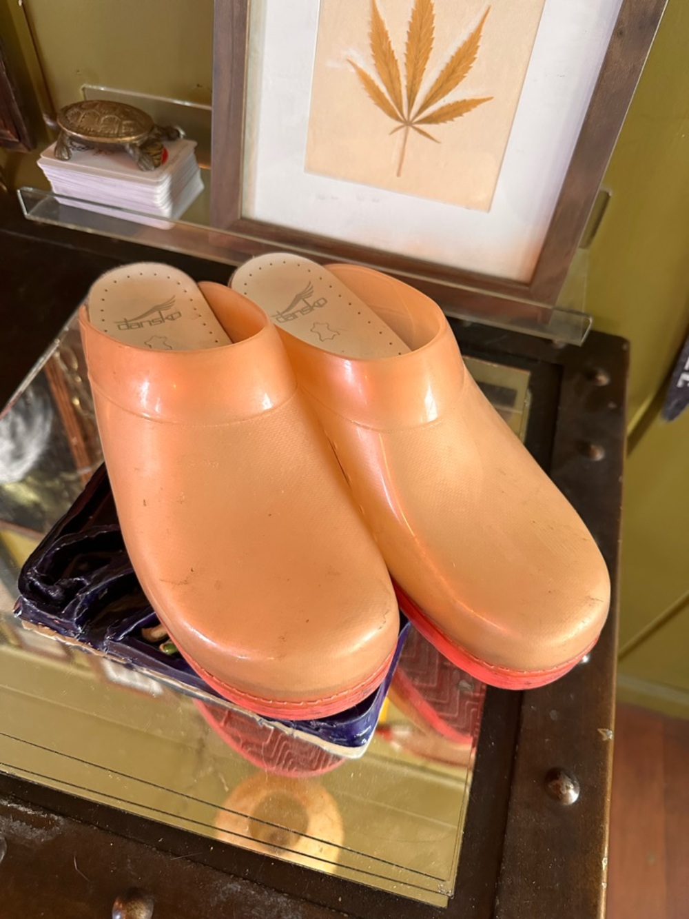 Dansko Professional Clogs Tan Coral Sole Leather Slip On Size 40 EU 9.5 10